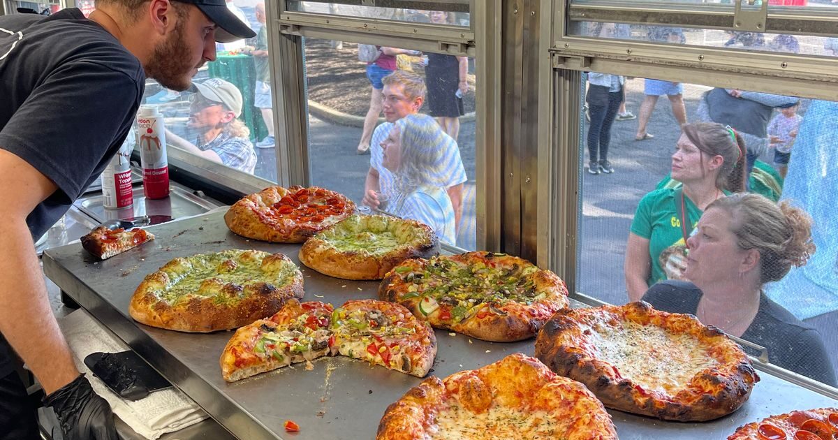 Best Wood-Fired Pizza Food Truck in Cleveland